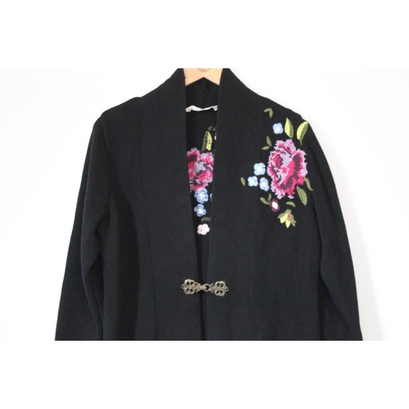 Soft Surroundings La Vie En Rose Cardigan Sweater Embroidered Size M H14093 - Picture 3 of 10